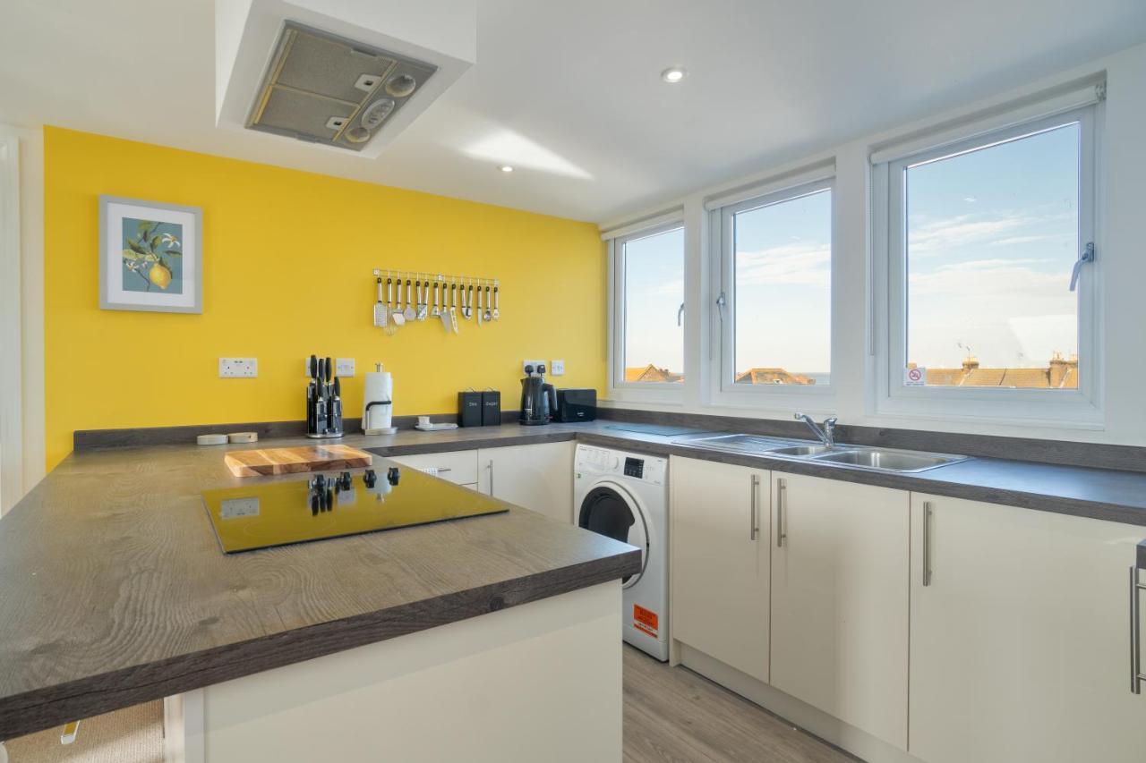 Stylish Herne Bay Apartment By The Sea Exterior foto